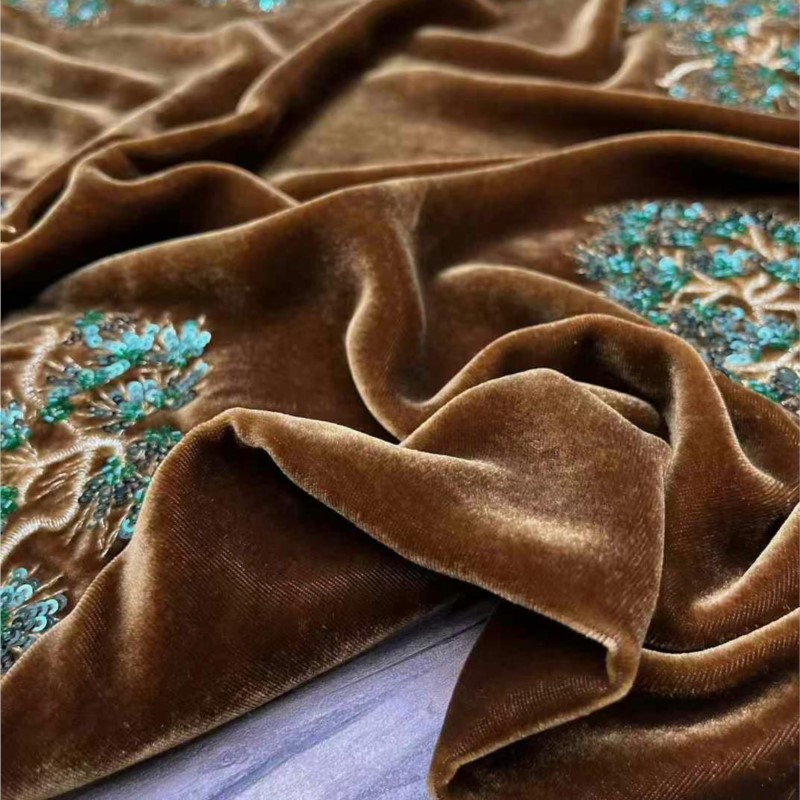 Green silk velvet heavy indust - Bead Mat Velvet recension och pris